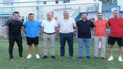 Başkan Topaloğlu’ndan futbolculara yemek