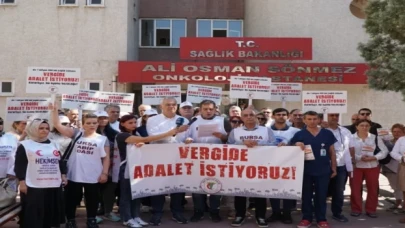 Bursalı tabipler ’vergide adalet’ için eylemlerini sürdürüyor