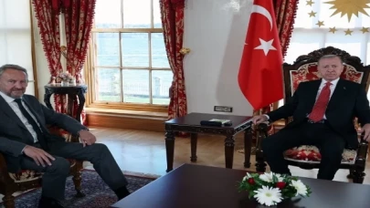 Cumhurbaşkanı Erdoğan İzzetbegoviç’i Dolmabahçe’de ağırladı