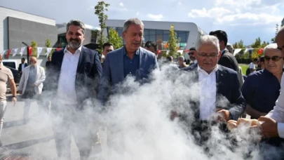 Kayseri Büyükşehir Belediye Başkanı Memduh Büyükkılıç’tan "sucuk partisi" yanıtı