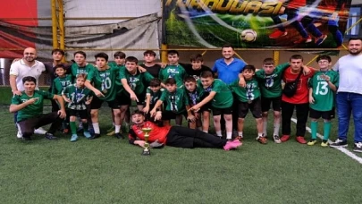 Konya Büyükşehir Yaz Spor Okullarında Futbol ve Voleybol Turnuvalarının Finalleri Yapıldı