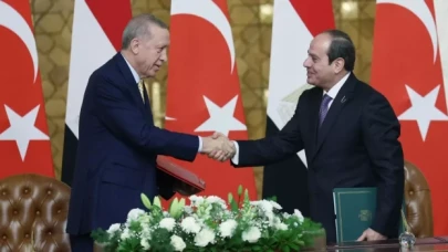 Mısır Cumhurbaşkanı Sisi 12 yıl aradan sonra Türkiye'de