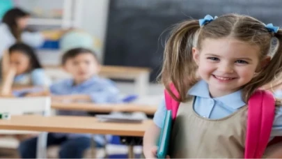 Okula uyum sürecinde doğru yaklaşım tüyoları... İlk gün stresine karşı öneriler