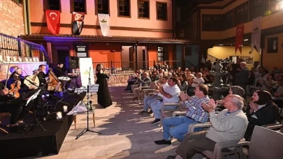 Şadırvanlı Han Avlu Buluşmaları muhteşem bir konser ile başladı