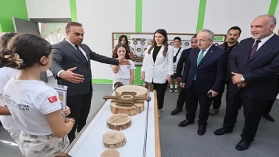 Sanayi ve Teknoloji Bakanı Kacır, Canik Özdemir Bayraktar Keşif Kampüsü’nde