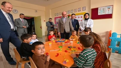 Selçuklu Belediye Başkanı Ahmet Pekyatırmacı, Şule Yüksel Şenler Anaokulu’na kazandırılan Fiziksel Aktivite-Hareket ve Oyun Alanı’nın açılışına katıldı