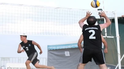 Zafer Bayramı’nda Sekapark’ta voleybol heyecanı