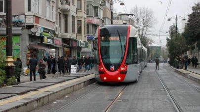 Aksaray tramvay istasyonu yarından itibaren tek yönlü olarak kapatılıyor