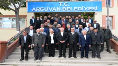 Başkan Er Arguvan’ı ziyaret etti