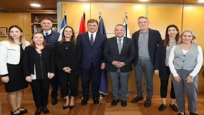 Başkan Tugay Selanik’te  “İzmir ile Selanik arasında deniz ve hava ulaşımı için çalışacağız”