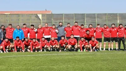 Burhaniye Belediyespor, Balıkesir Derbisine Hazır