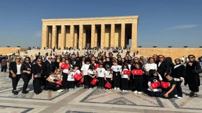 Bursa LÖDER’den Anıtkabir ziyareti