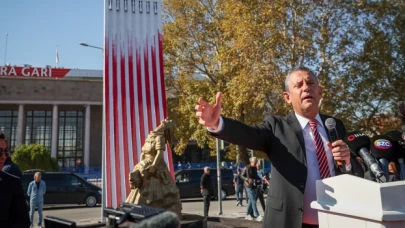 CHP Genel Başkanı Özgür Özel, 10 Ekim anıtı açılışında konuştu: Kötülüğü hep beraber yeneceğiz