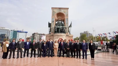 İstanbul’un Kurtuluşu’nun 101’inci Yılı Taksim’de Kutlandı