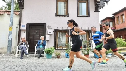 Mudanya Triatlon Finalleri’ne rekor katılım sağlandı.