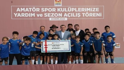 Zeytinburnu’ndaki Amatör Futbol Kulüplerine Nakit Desteği Devam Ediyor