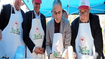 Aliağa’da 3. Zeytin Hasat Şenliği Düzenlendi