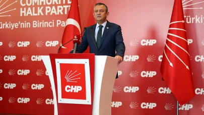 CHP Genel Başkanı Özgür Özel: “‘CHP’li belediyelerde suç uydurun’ talimatı verildiğini biliyoruz”