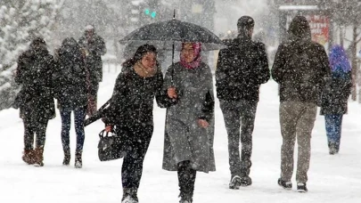 Meteoroloji’den soğuk hava ve kar uyarısı: Marmara’da karla karışık yağmur bekleniyor