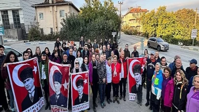 Mysia Yolları’nda Atatürk’ü anma yürüyüşü