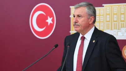 Selçuk Özdağ: Gazze'deki katliamlar ve uluslararası tepkiler artıyor