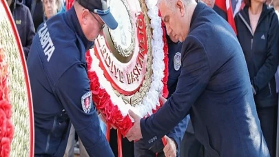 Türkiye Cumhuriyeti’nin kurucusu, Ulu Önderimiz Mustafa Kemal ATATÜRK, vefatının 86. Yılında Bergama’da düzenlenen tören ve programla anıldı.