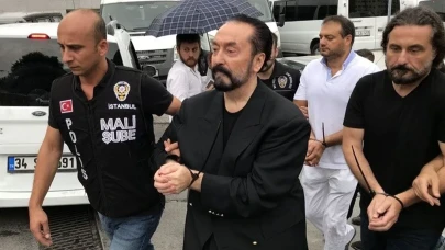 Adnan Oktar davasında savcılık mütalaası açıklandı: 12 yıla kadar hapis talebi