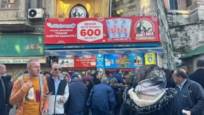 Eminönü'nde 600 milyon liralık büyük ikramiye kuyruğu