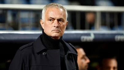 Fenerbahçe Teknik Direktörü Jose Mourinho'nun rahatsızlığı ortaya çıktı