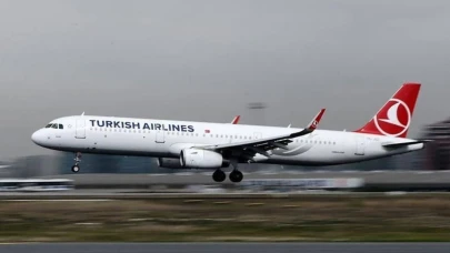 İstanbul'da uçaklar iniş yapamıyor