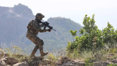 Fırat Kalkanı bölgesi ve Suriye'nin kuzeyinde PKK/YPG'li 20 terörist etkisiz hale getirildi