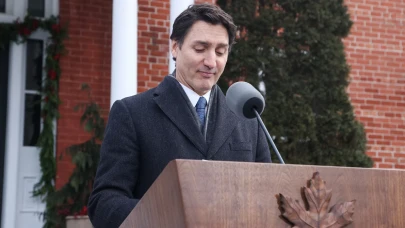 Kanada Başbakanı Justin Trudeau istifa etti