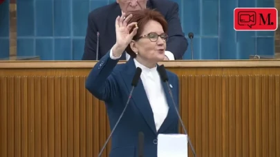 Meral Akşener grup toplantısında mermileri yere attı