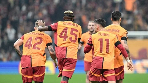 Galatasaray, Dinamo Kiev'e karşı 3-3 berabere kaldı