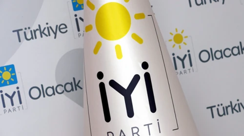 İYİ Parti'de istifa dalgası! Topluca MHP'ye geçtiler