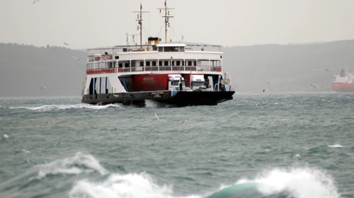 Gökçeada'ya yapılan feribot seferleri durduruldu