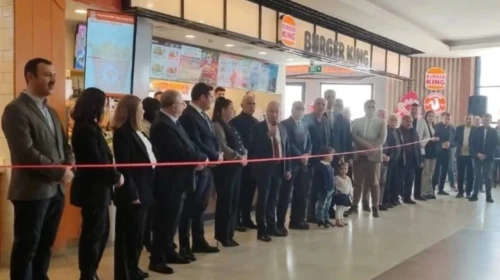 Afyonkarahisar'da Burger King şubesi dualarla açıldı