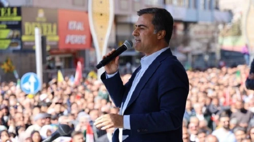 Van Büyükşehir Belediye Başkanı Abdullah Zeydan’a terör suçlarından ceza verildi