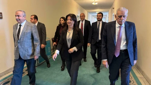 Fatih Altaylı'dan DEM Parti'ye uyarı: Unutmayın, Bahçeli’nin siyasi hayatı 180 derecelik dönüşlerle dolu