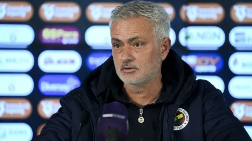 Jose Mourinho: Normal şartlarda ligde açık ara lider olmamız ve şampiyonluk yarışının bitmiş olması gerekiyordu