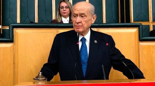 Bahçeli'den bir telefon da Kavacık muhtarına