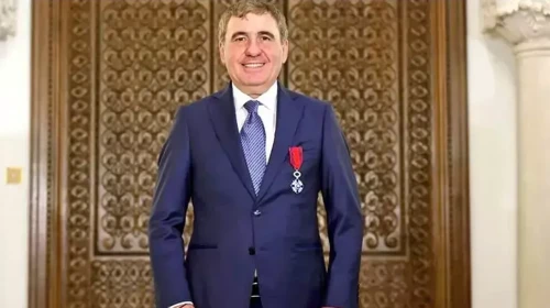 Gheorghe Hagi'ye Romanya'dan "Romanya Yıldızı" nişanı verildi