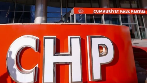 CHP’nin Cumhurbaşkanlığı adaylığı ön seçiminde oy kullanma işlemi başladı