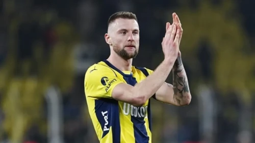 Fenerbahçe, Skriniar'ın takımdaki geleceği hakkında karar verdi