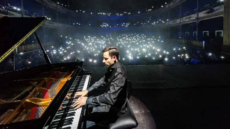 Dünyaca ünlü piyanist Peter Bence, İstanbul'da konser verme hazırlığında