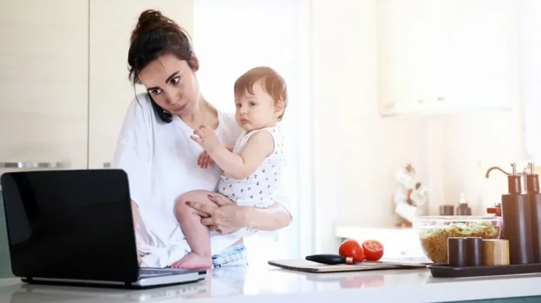 Çalışan anneler için çocuk bakım desteği yükseltildi