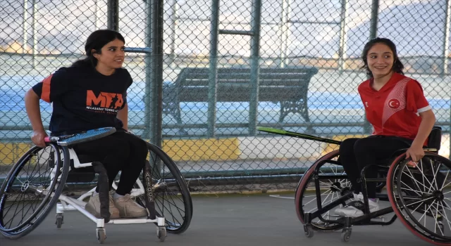 Şırnaklı engelli sporcular, Uluslararası Aspendos Open Tenis Turnuvası’na hazırlanıyor