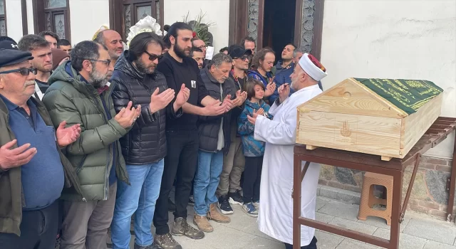 Artvin’de çığ altında yaşamını yitiren dağcının cenazesi, Sakarya’da toprağa verildi