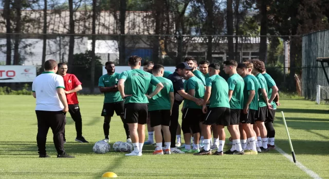 Sakaryaspor, yeni sezon için ilk antrenmanını yaptı