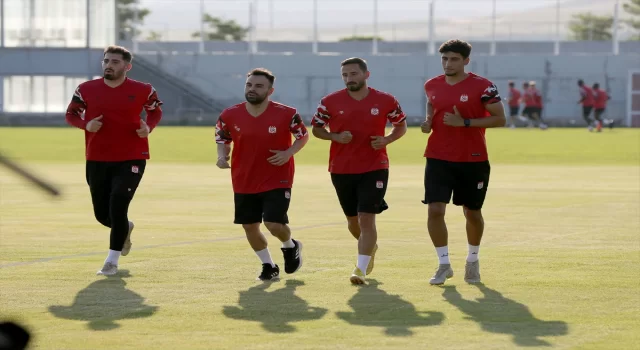 Sivasspor’da yeni sezon hazırlıkları başladı 